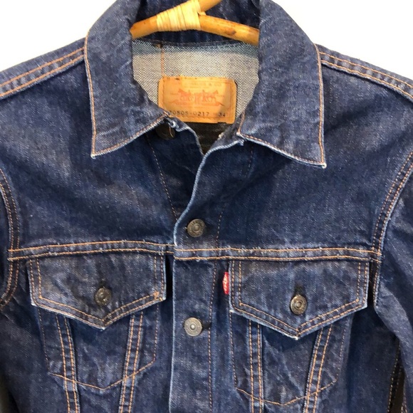 Levi's Blue Denim Jacket - Picture 2 of 15